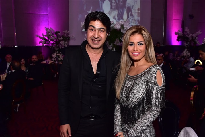 بالصور.. نجوم الفن والمشاهير يشاركون صلاح عبد الله الاحتفال بزفاف ابنته "شروق" على "عمرو أباظة" بالصور.. نجوم الفن والمشاهير يشاركون صلاح عبد الله الاحتفال بزفاف ابنته "شروق" على "عمرو أباظة"