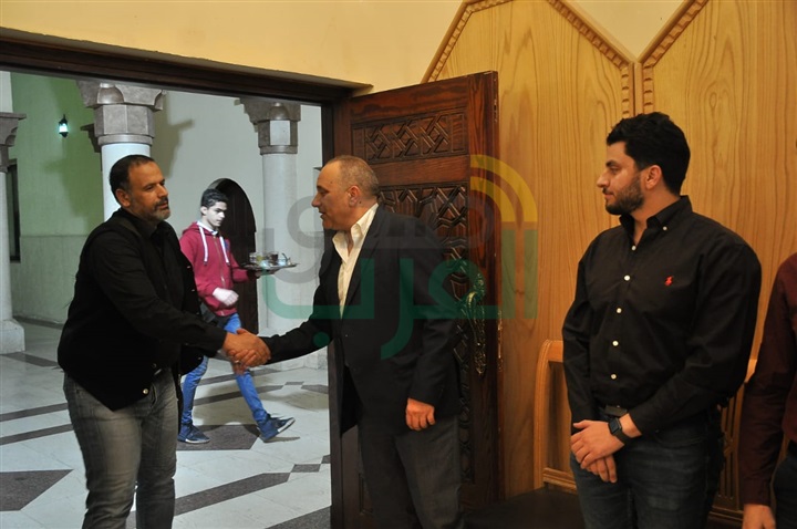 بالصور.. غياب نجوم الفن عن عزاء عادل أمين بالصور.. غياب نجوم الفن عن عزاء عادل أمين