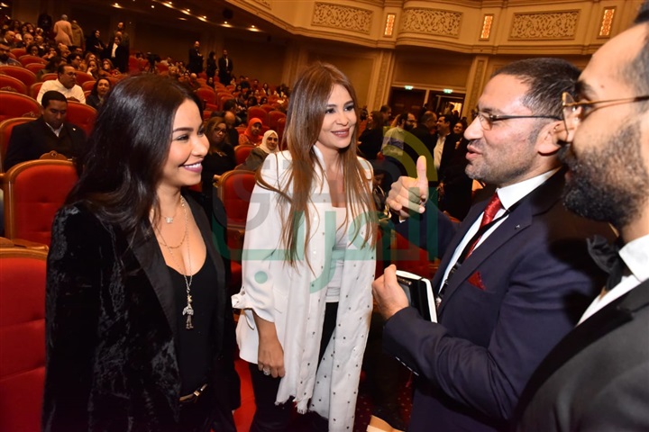 بالصور .. زياد رحباني يتألق بأقوى حفلاته في القاهرة بحضور لطيفة وكارول سماحة وشيرين بالصور .. زياد رحباني يتألق بأقوى حفلاته في القاهرة بحضور لطيفة وكارول سماحة وشيرين