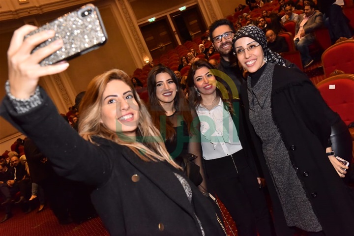 بالصور .. زياد رحباني يتألق بأقوى حفلاته في القاهرة بحضور لطيفة وكارول سماحة وشيرين بالصور .. زياد رحباني يتألق بأقوى حفلاته في القاهرة بحضور لطيفة وكارول سماحة وشيرين
