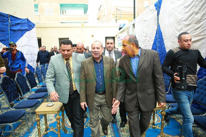 بالفيديو والصور.. محافظ كفر الشيخ يفتتح وحدة الغسيل الكلوي الجديدة بفوه
