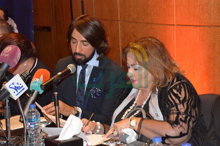 بالصور..هاني البحيري يعلن مؤتمر صحفي بأحد فنادق القاهرة الكبري بالصور..هاني البحيري يعلن مؤتمر صحفي بأحد فنادق القاهرة الكبري