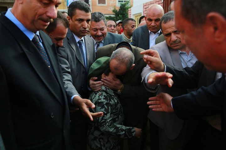بالفيديو.. محافظ كفر الشيخ يفتتح مدرسة بفوه بتكلفة 4.4 مليون جنيه