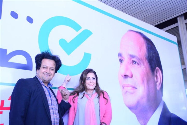 بالصور.. رجاء الجداوى ونهال عنبر عن مبادرة "100 مليون صحة": انزل واطمن على نفسك بالصور.. رجاء الجداوى ونهال عنبر عن مبادرة "100 مليون صحة": انزل واطمن على نفسك