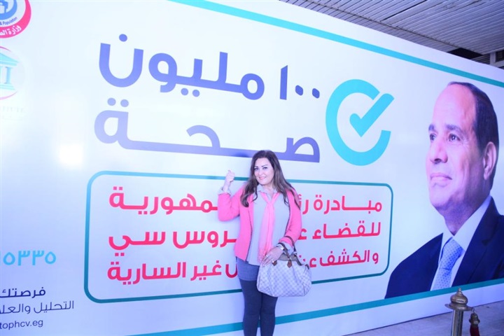 بالصور.. رجاء الجداوى ونهال عنبر عن مبادرة "100 مليون صحة": انزل واطمن على نفسك بالصور.. رجاء الجداوى ونهال عنبر عن مبادرة "100 مليون صحة": انزل واطمن على نفسك