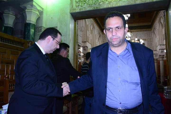 بالصور.. نجوم الفن والإعلام بعزاء والدة الدكتور محمد رفعت