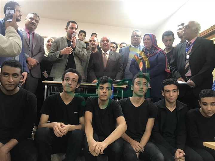 بالصور.. افتتاح المسرح الفني بمدرسة المرج الثانوية بنين بعرض مسرحية
