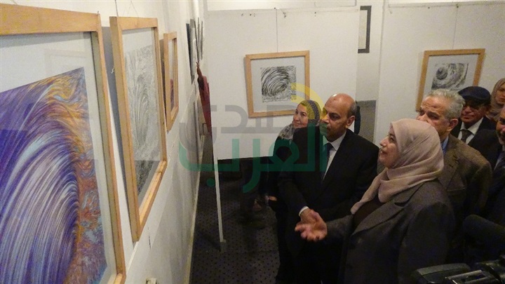 العنصر الإنساني كوحدة تشكيلية والعلاقة بين الخط واللون والحركة في ثلاث معارض بــ "فنون المنيا"