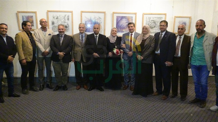 العنصر الإنساني كوحدة تشكيلية والعلاقة بين الخط واللون والحركة في ثلاث معارض بــ "فنون المنيا"