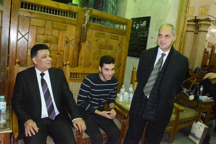 بالصور.. نجوم الفن والإعلام بعزاء والدة الدكتور محمد رفعت