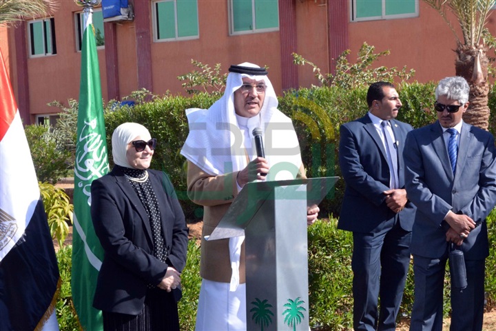 بالصور .. تكريم السفير السعودي خلال زيارته لذوي الاحتياجات الخاصة بـ "هابي وورلد" بالصور .. تكريم السفير السعودي خلال زيارته لذوي الاحتياجات الخاصة بـ "هابي وورلد"