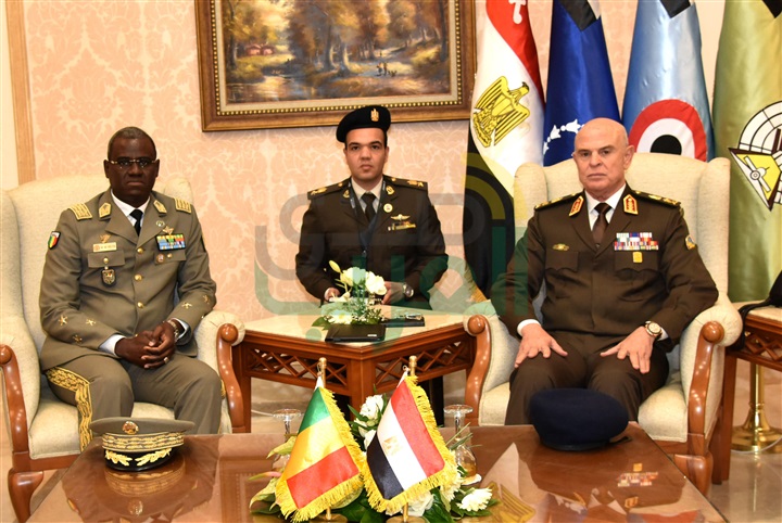 رئيس الأركان يلتقى وزيرالدفاع الكاميرونى ورئيس الأركان المالى ورئيس الأركان الرواندى ورئيس هيئة الخدمة الوطنية الإماراتى رئيس الأركان يلتقى وزيرالدفاع الكاميرونى ورئيس الأركان المالى ورئيس الأركان الرواندى ورئيس هيئة الخدمة الوطنية الإماراتى