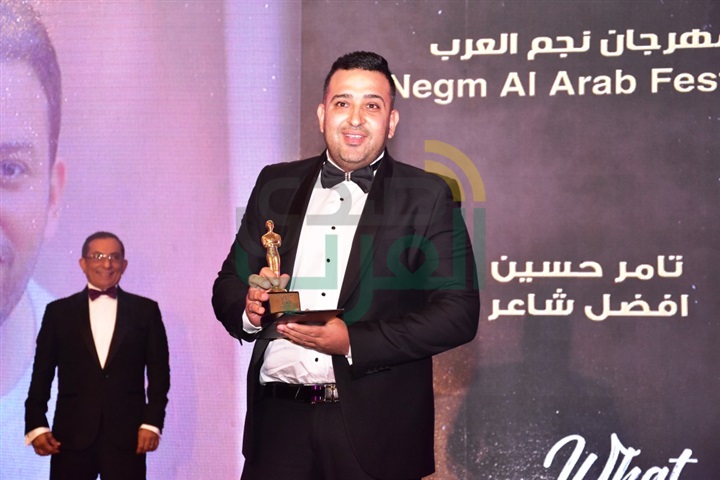 بالصور.. تكريم نجوم الفن والاعلام بحفل وات هابنز بالصور.. تكريم نجوم الفن والاعلام بحفل وات هابنز