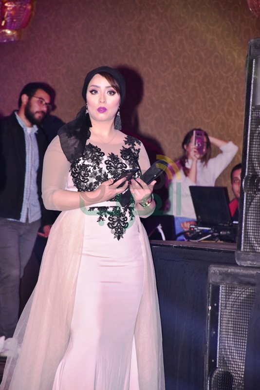 بالصور.. تكريم نجوم الفن والاعلام بحفل وات هابنز بالصور.. تكريم نجوم الفن والاعلام بحفل وات هابنز