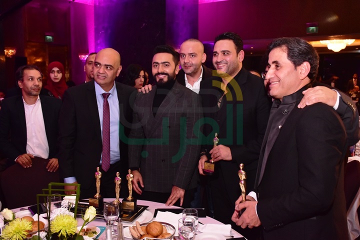 بالصور.. تكريم نجوم الفن والاعلام بحفل وات هابنز بالصور.. تكريم نجوم الفن والاعلام بحفل وات هابنز
