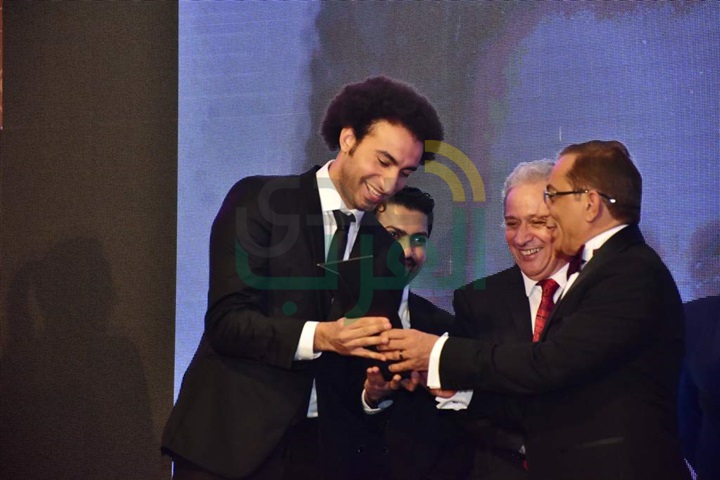 بالصور.. تكريم نجوم الفن والاعلام بحفل وات هابنز بالصور.. تكريم نجوم الفن والاعلام بحفل وات هابنز