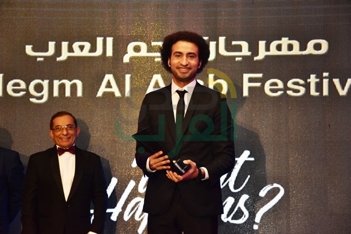 بالصور.. تكريم نجوم الفن والاعلام بحفل وات هابنز بالصور.. تكريم نجوم الفن والاعلام بحفل وات هابنز