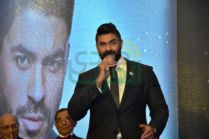 بالصور.. تكريم نجوم الفن والاعلام بحفل وات هابنز بالصور.. تكريم نجوم الفن والاعلام بحفل وات هابنز
