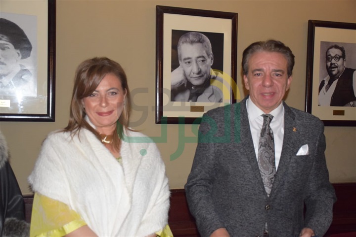 بالصور.. فنانون وسفراء يشاركون أمسية "الكويت في حب مصر" علي هامش الأسبوع الكويتي بالصور.. فنانون وسفراء يشاركون أمسية "الكويت في حب مصر" علي هامش الأسبوع الكويتي