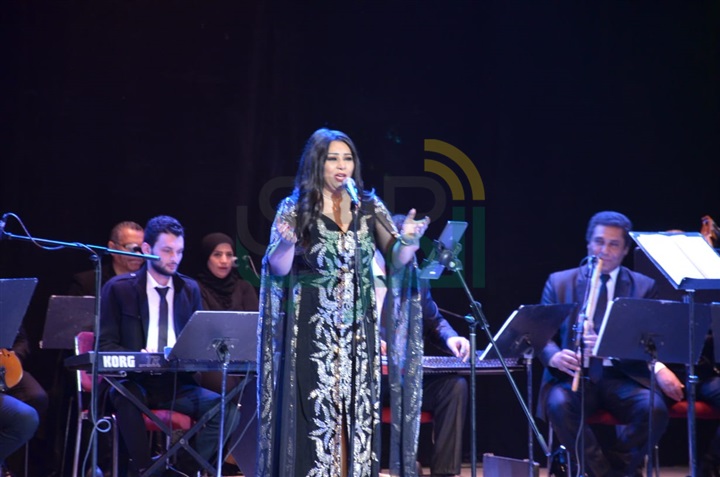 بالصور.. فنانون وسفراء يشاركون أمسية "الكويت في حب مصر" علي هامش الأسبوع الكويتي بالصور.. فنانون وسفراء يشاركون أمسية "الكويت في حب مصر" علي هامش الأسبوع الكويتي