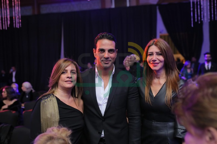 بالصور.. توافد غادة والي ونجمات الفن والإعلام علي ديفيليه هاني البحيري بالصور.. توافد غادة والي ونجمات الفن والإعلام علي ديفيليه هاني البحيري