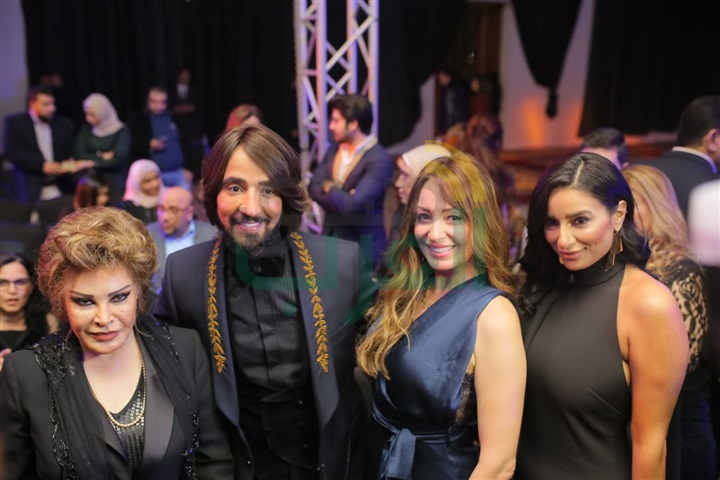 بالصور.. توافد غادة والي ونجمات الفن والإعلام علي ديفيليه هاني البحيري بالصور.. توافد غادة والي ونجمات الفن والإعلام علي ديفيليه هاني البحيري