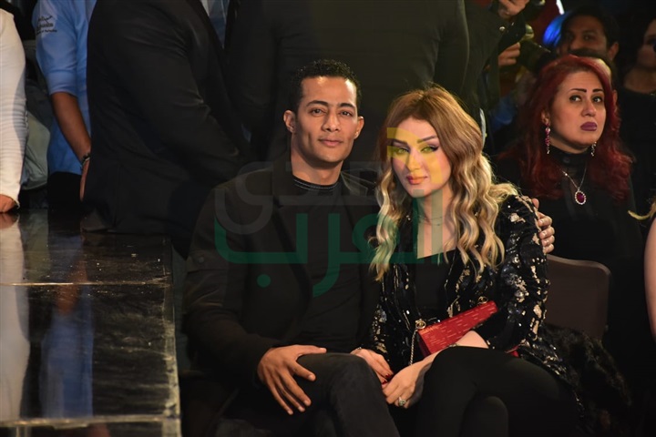 بالصور.. نيكول سابا تتألق بفستان زفاف بـ200 مليون جنيه في ختام ديفيليه هاني البحيري بالصور.. نيكول سابا تتألق بفستان زفاف بـ200 مليون جنيه في ختام ديفيليه هاني البحيري