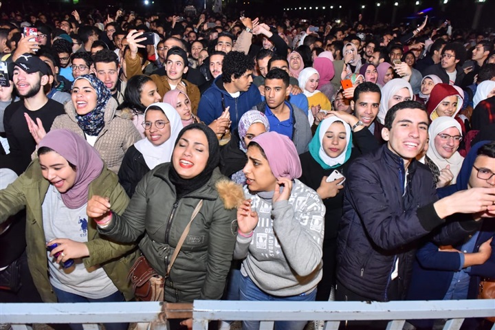 بالصور.. تامر عاشور وزاب ثروت يتألقان في حفل جماهيري بالشروق بالصور.. تامر عاشور وزاب ثروت يتألقان في حفل جماهيري بالشروق
