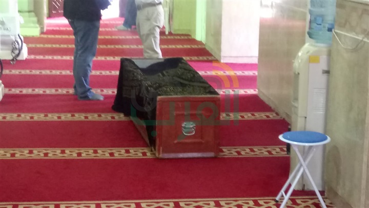 جنازة محمود القلعاوي بمسجد عمر بن عبدالعزيز وغياب تام لنجوم الفن جنازة محمود القلعاوي بمسجد عمر بن عبدالعزيز وغياب تام لنجوم الفن