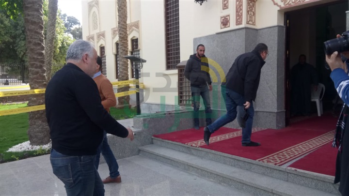 جنازة محمود القلعاوي بمسجد عمر بن عبدالعزيز وغياب تام لنجوم الفن جنازة محمود القلعاوي بمسجد عمر بن عبدالعزيز وغياب تام لنجوم الفن