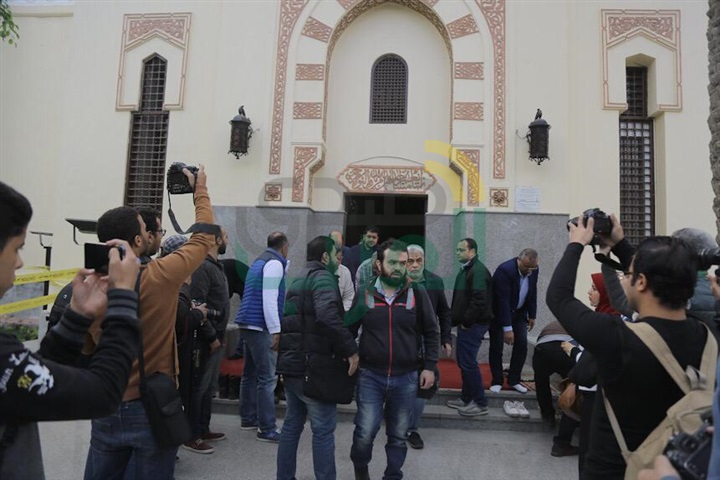 جنازة محمود القلعاوي بمسجد عمر بن عبدالعزيز وغياب تام لنجوم الفن جنازة محمود القلعاوي بمسجد عمر بن عبدالعزيز وغياب تام لنجوم الفن
