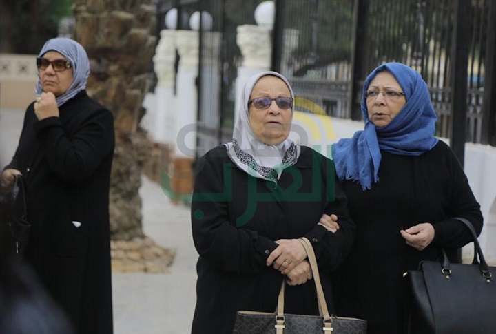 جنازة محمود القلعاوي بمسجد عمر بن عبدالعزيز وغياب تام لنجوم الفن جنازة محمود القلعاوي بمسجد عمر بن عبدالعزيز وغياب تام لنجوم الفن
