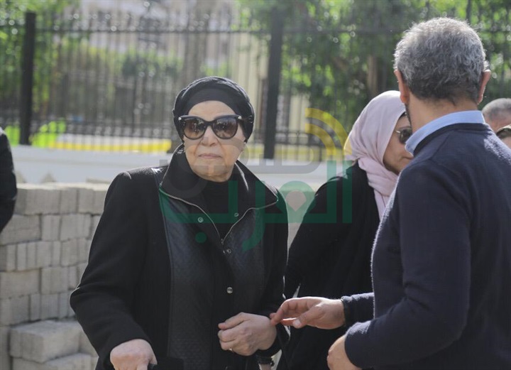 جنازة محمود القلعاوي بمسجد عمر بن عبدالعزيز وغياب تام لنجوم الفن جنازة محمود القلعاوي بمسجد عمر بن عبدالعزيز وغياب تام لنجوم الفن