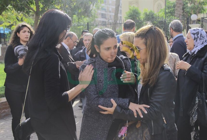 جنازة محمود القلعاوي بمسجد عمر بن عبدالعزيز وغياب تام لنجوم الفن جنازة محمود القلعاوي بمسجد عمر بن عبدالعزيز وغياب تام لنجوم الفن