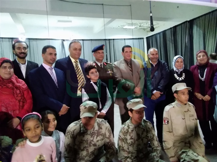 بالصور.. احتفالية عن "غرس روح الولاء والانتماء" بمدرسة الثانوية الصناعية بكفر الشيخ