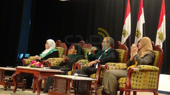 محافظ المنيا يشهد فعاليات "معاً في خدمة الوطن" للقومي للمرأة