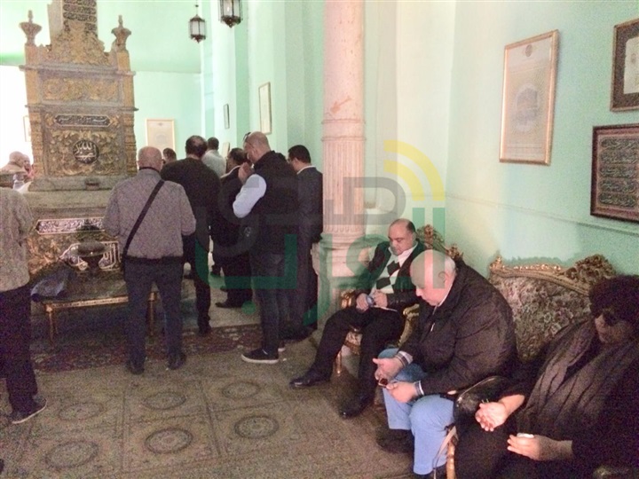 وزير الثقافة تتقدم مشيعو العالمى حسن كامى وزير الثقافة تتقدم مشيعو العالمى حسن كامى
