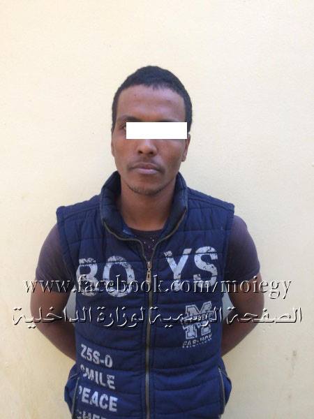 ضبط شخصين لقيامهما بالإتجار فى المواد المخدرة وبحوزتهما سلاح نارى بأسوان 