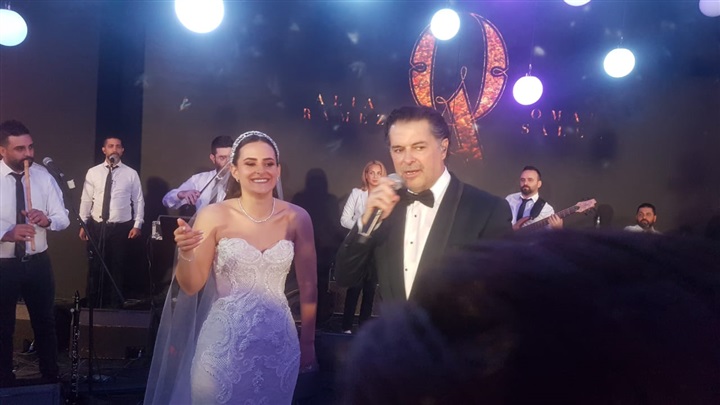 رئيس الوزراء والمشاهير في زفاف ابنة هشام رامز رئيس الوزراء والمشاهير في زفاف ابنة هشام رامز