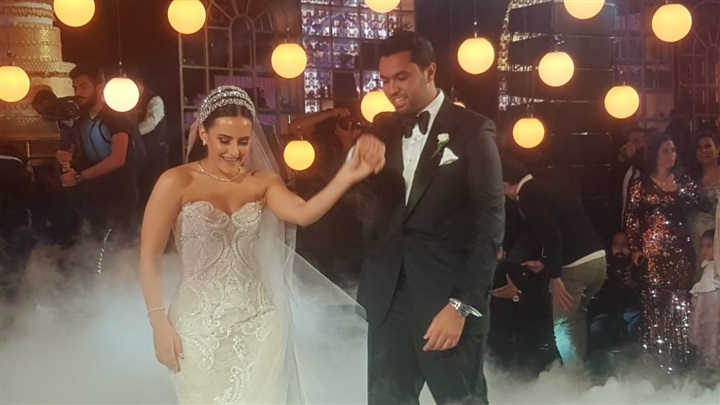 رئيس الوزراء والمشاهير في زفاف ابنة هشام رامز رئيس الوزراء والمشاهير في زفاف ابنة هشام رامز