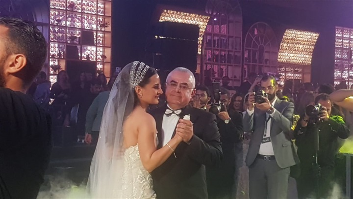 رئيس الوزراء والمشاهير في زفاف ابنة هشام رامز رئيس الوزراء والمشاهير في زفاف ابنة هشام رامز