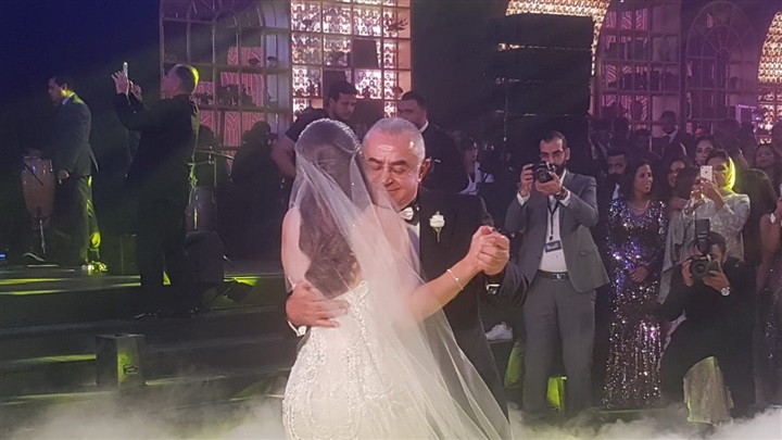 رئيس الوزراء والمشاهير في زفاف ابنة هشام رامز رئيس الوزراء والمشاهير في زفاف ابنة هشام رامز