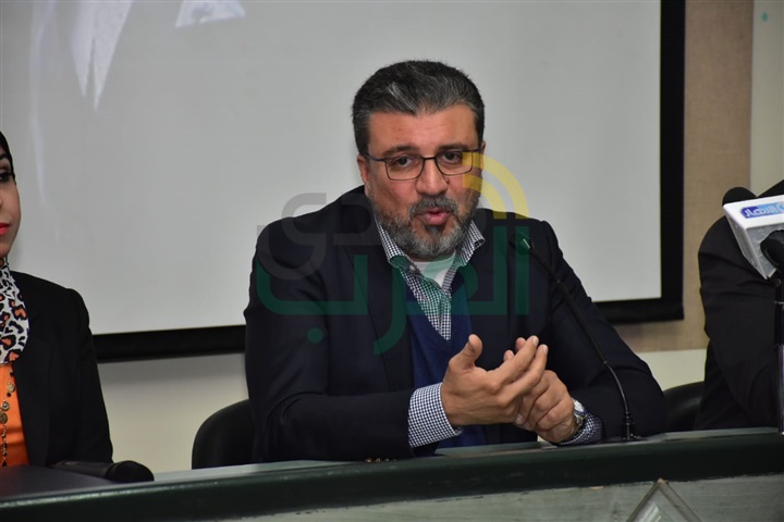 طلاب الإكاديمية الدولية لعلوم الإعلام يختارون الإعلامى عمرو الليثى أفضل مذيع خلال عام 2018 طلاب الإكاديمية الدولية لعلوم الإعلام يختارون الإعلامى عمرو الليثى أفضل مذيع خلال عام 2018