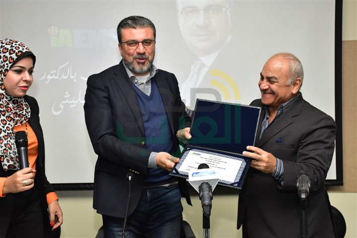 طلاب الإكاديمية الدولية لعلوم الإعلام يختارون الإعلامى عمرو الليثى أفضل مذيع خلال عام 2018 طلاب الإكاديمية الدولية لعلوم الإعلام يختارون الإعلامى عمرو الليثى أفضل مذيع خلال عام 2018