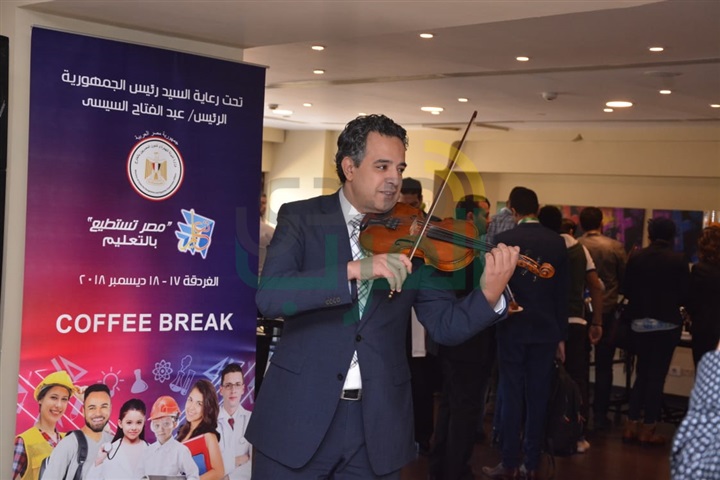 بالصور.. الوزراء يفتتحون فعاليات مؤتمر "مصر تستطيع بالتعليم" بحضور 28 عالما ومشاهير الإعلام بالصور.. الوزراء يفتتحون فعاليات مؤتمر "مصر تستطيع بالتعليم" بحضور 28 عالما ومشاهير الإعلام