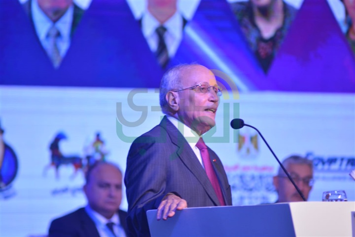 بالصور.. الوزراء يفتتحون فعاليات مؤتمر "مصر تستطيع بالتعليم" بحضور 28 عالما ومشاهير الإعلام بالصور.. الوزراء يفتتحون فعاليات مؤتمر "مصر تستطيع بالتعليم" بحضور 28 عالما ومشاهير الإعلام