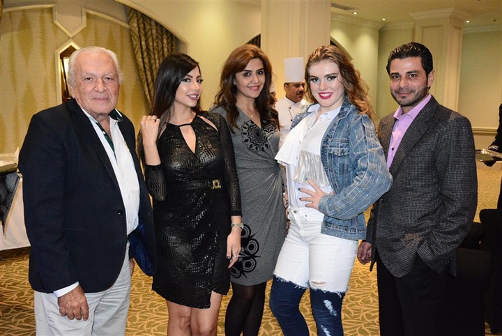 بالصور.. حفل استقبال بمناسبة الكريسماس والعام الجديد بكونكورد السلام بحضور نجوم الفن والمجتمع بالصور.. حفل استقبال بمناسبة الكريسماس والعام الجديد بكونكورد السلام بحضور نجوم الفن والمجتمع