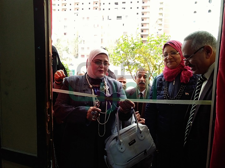 بالصور..لوحات "مبادرات الرئيس السيسي" و"محمد صلاح" تتصدر معرض النتائج لطلاب كفر الشيخ