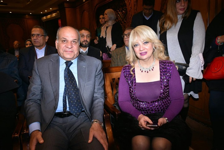 بالصور.. نادية مصطفى وأركان فؤاد يحتفلان بعقد قران نجلتهما "فيروز" بحضور هاني شاكر بالصور.. نادية مصطفى وأركان فؤاد يحتفلان بعقد قران نجلتهما "فيروز" بحضور هاني شاكر