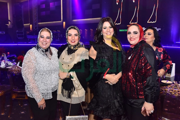 بالصور.. هيفاء وهبي تشعل "كريسماس"الإسكندرية بأغاني "حوا" وسط أجواء عالمية بالصور.. هيفاء وهبي تشعل "كريسماس"الإسكندرية بأغاني "حوا" وسط أجواء عالمية